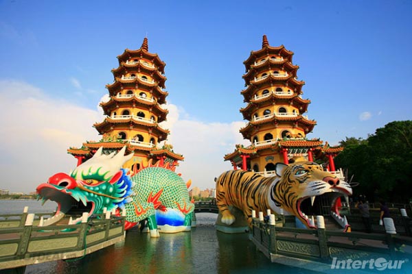 Chùa Long Hổ (Cao Hùng) nổi tiếng ở Đài Loan 