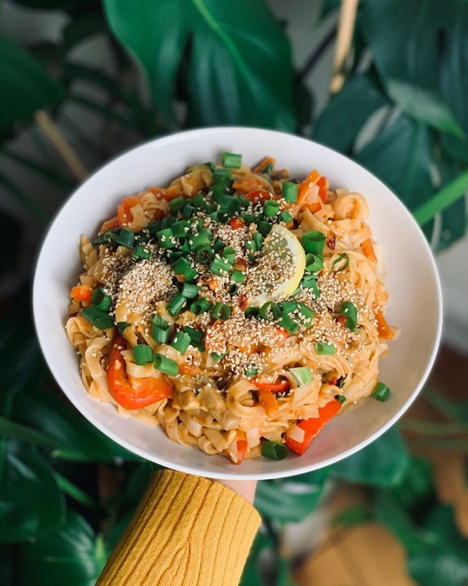 Hấp dẫn vô cùng với món pad Thái. Ảnh: @franci_alexa