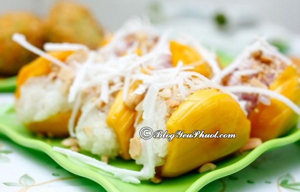 Nên ăn món gì ngon khi đi du lịch Thái Lan? Món ăn truyền thống ngon, hấp dẫn ở Thái Lan