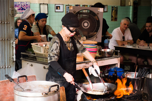 Quán Jae Fai là quán ăn đường phố được trao tặng sao Michelin